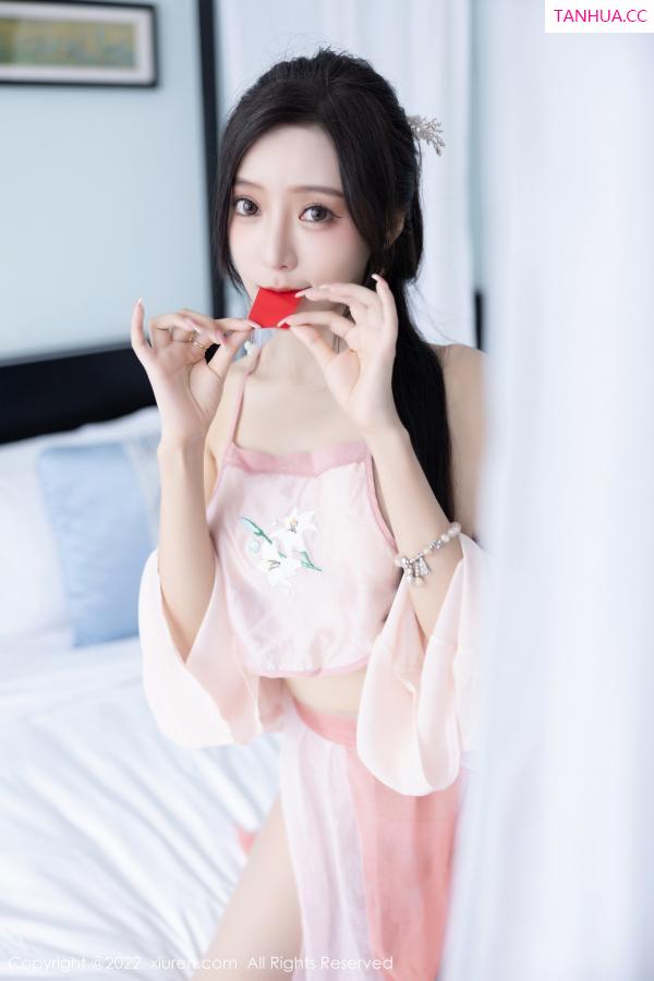 王馨瑶  [XiuRen]高清写真图 2022.12.23 No.6040 王馨瑶yanni 古装服饰第46张图片